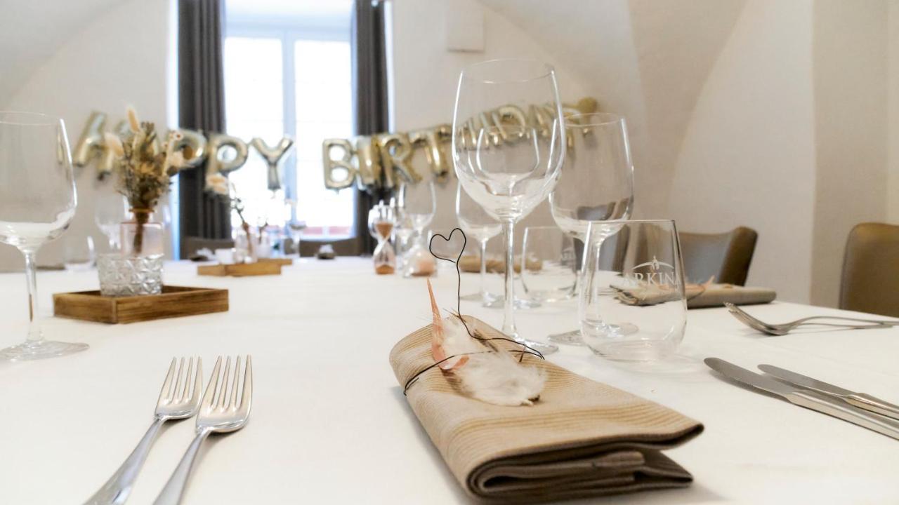Auberge De Bellelay Restaurant Chez Aron Balde Dış mekan fotoğraf