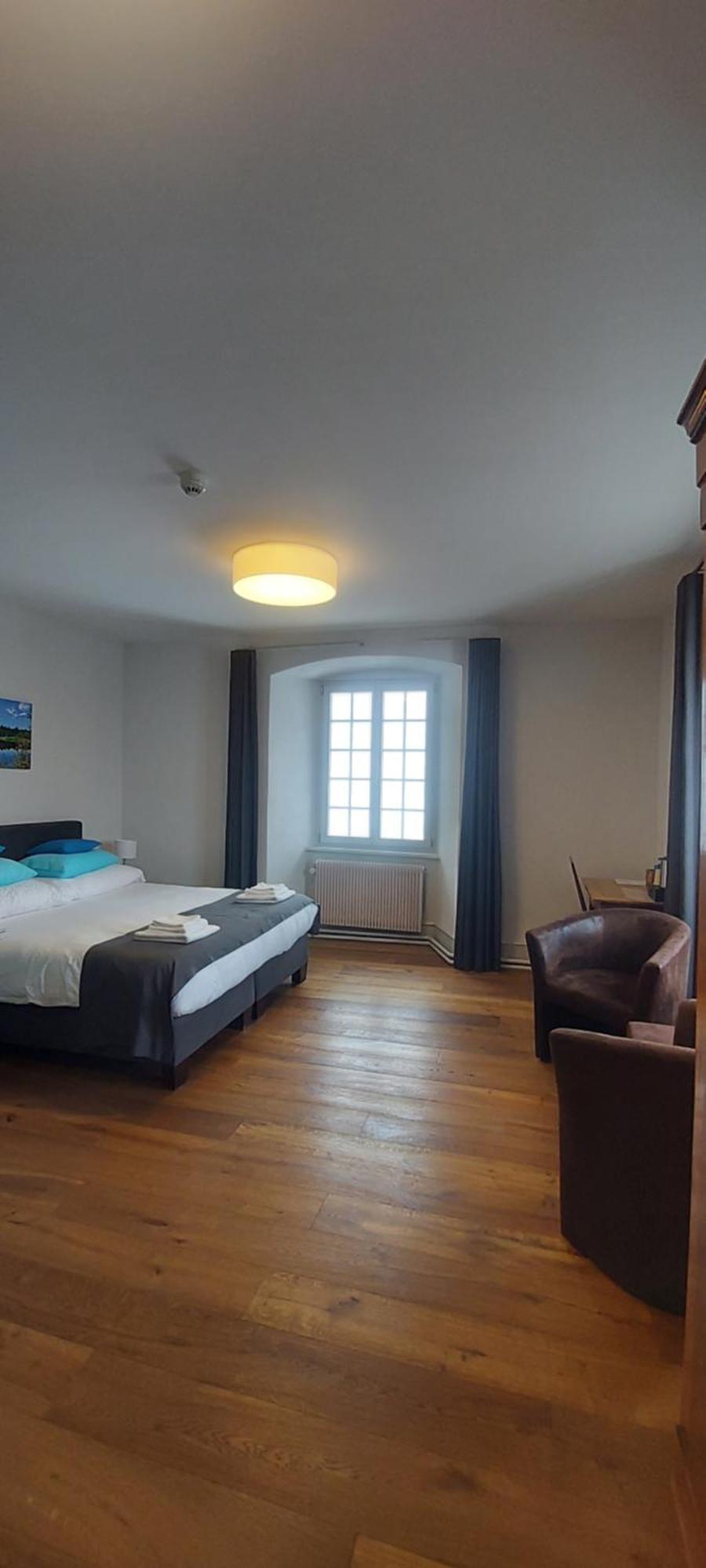 Auberge De Bellelay Restaurant Chez Aron Balde Dış mekan fotoğraf