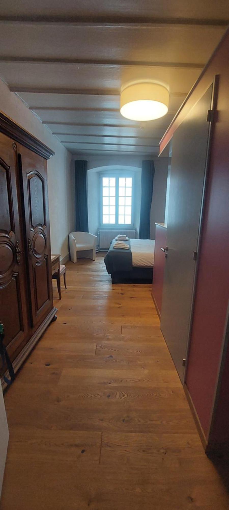 Auberge De Bellelay Restaurant Chez Aron Balde Dış mekan fotoğraf