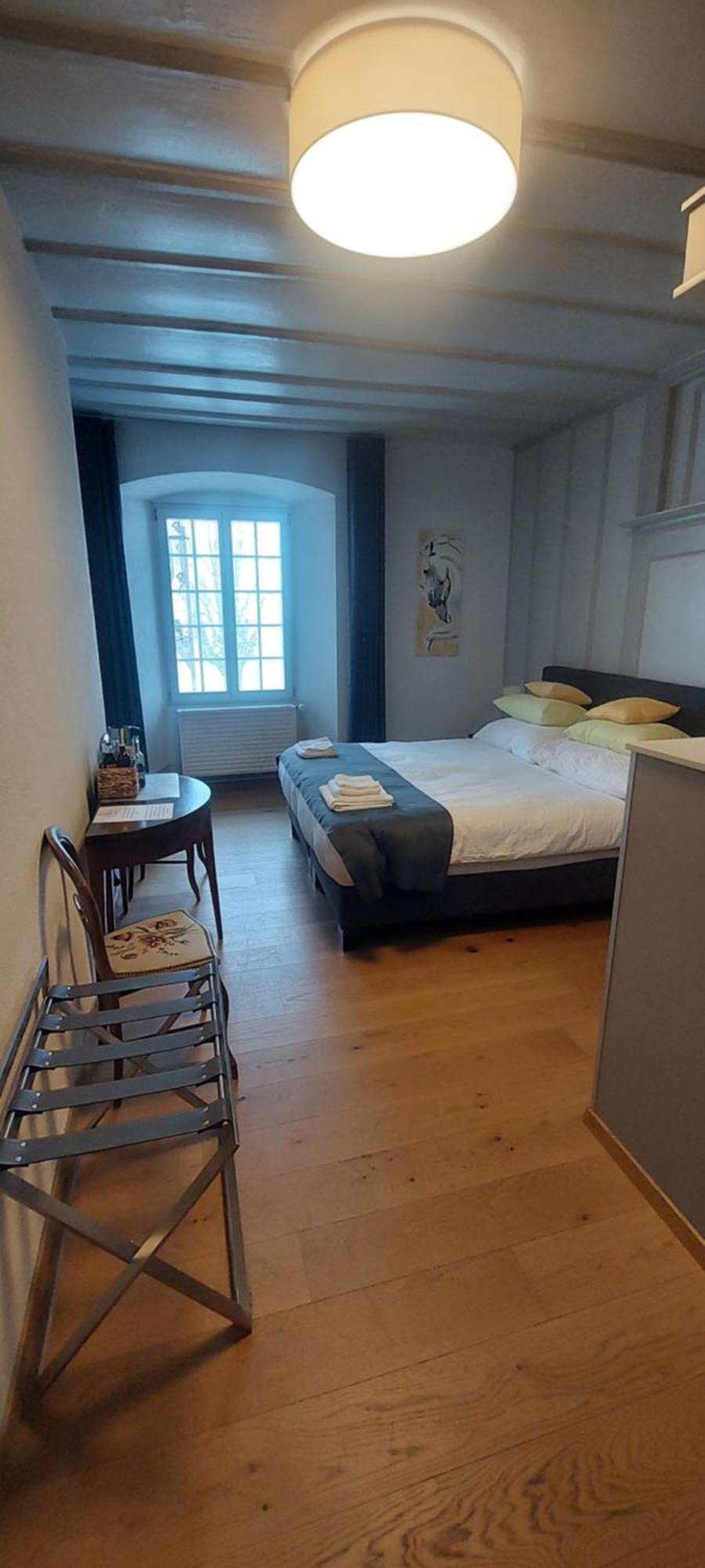 Auberge De Bellelay Restaurant Chez Aron Balde Dış mekan fotoğraf